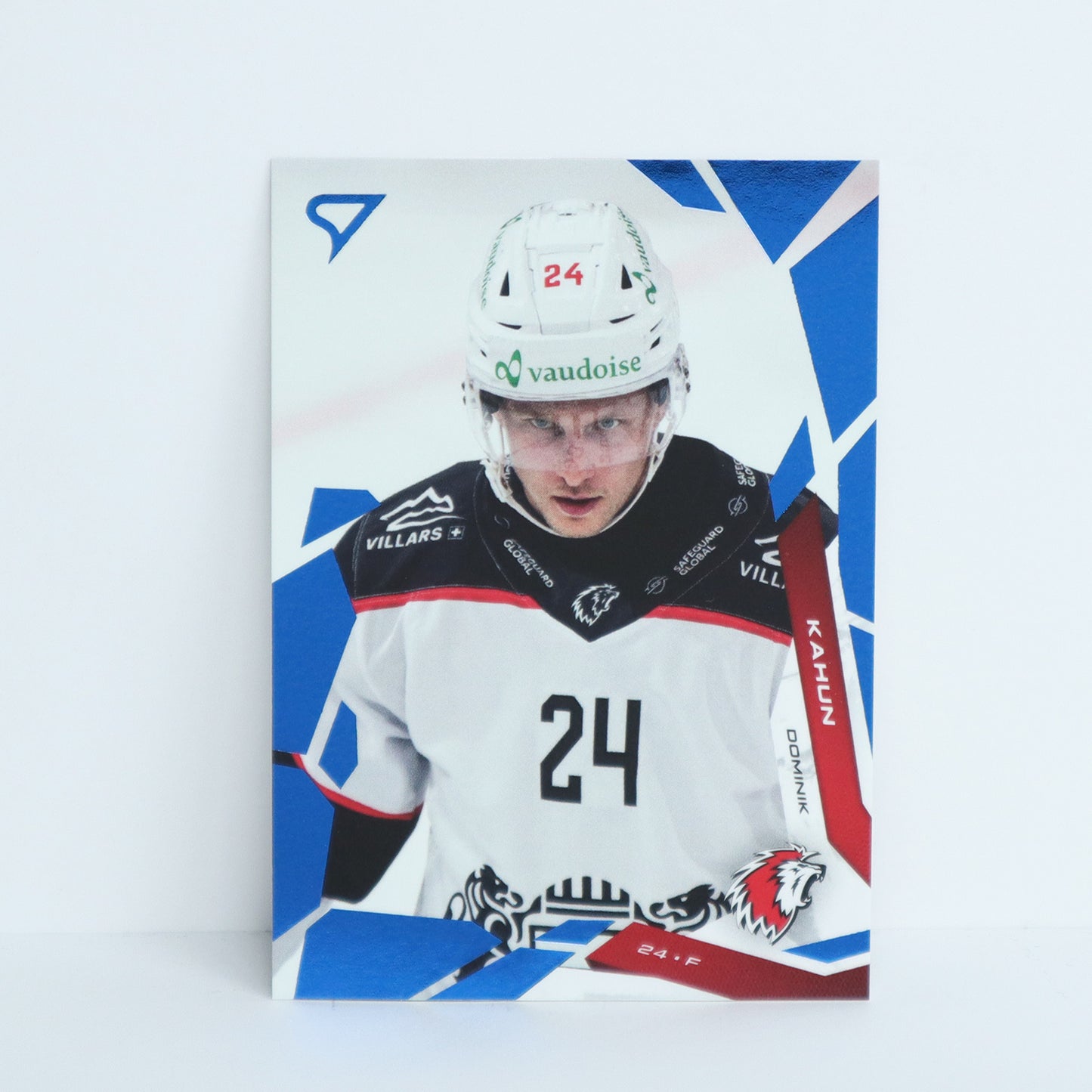 032 - LHC - DOMINIK KAHUN - BASE BLUE