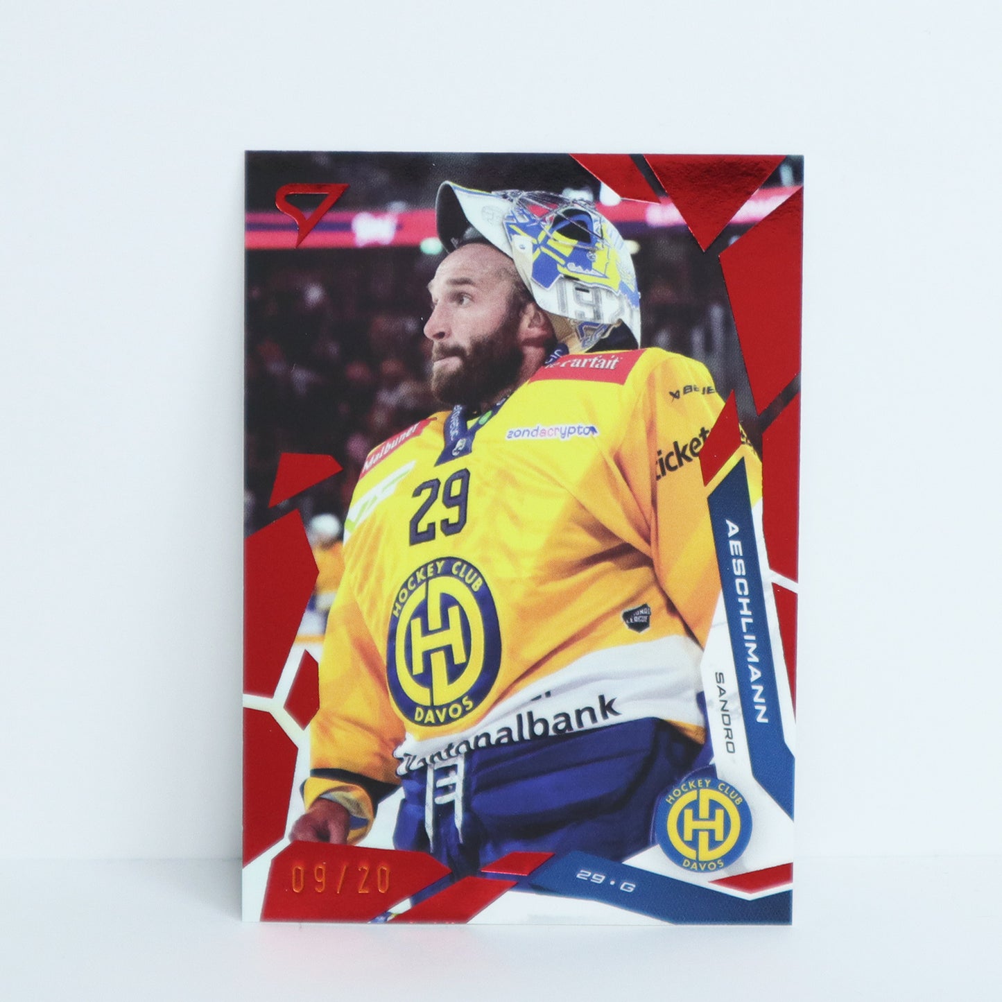 037 - HCD - SANDRO AESCHLIMANN - BASE RED - 09/20