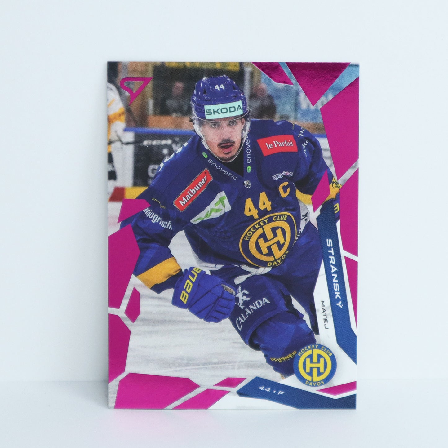 053 - HCD - MATEJ STRANSKY - BASE PINK
