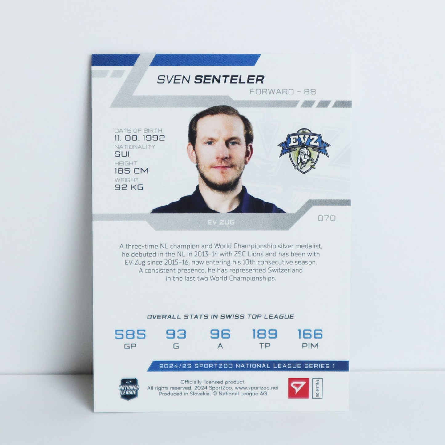 070 - EVZ - SVEN SENTELER - BASE GREEN