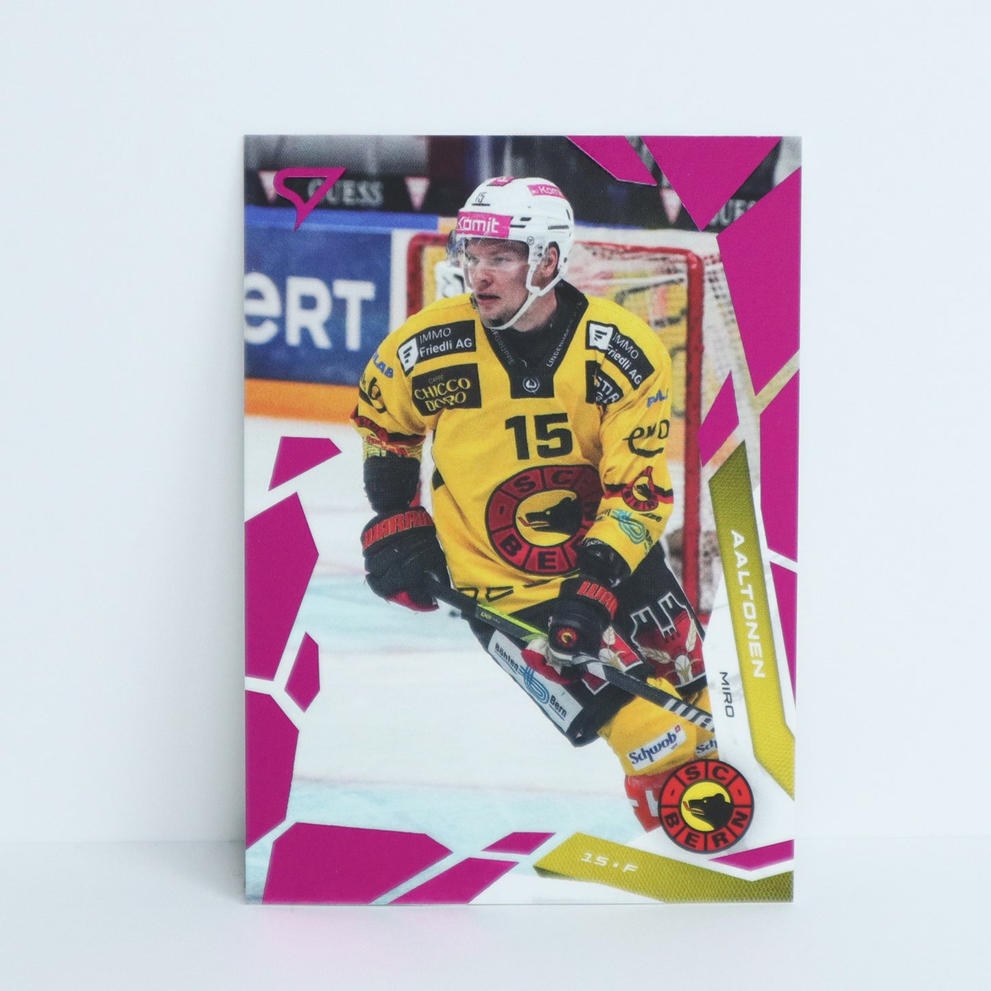 081 - SCB - MIRO AALTONEN - BASE PINK