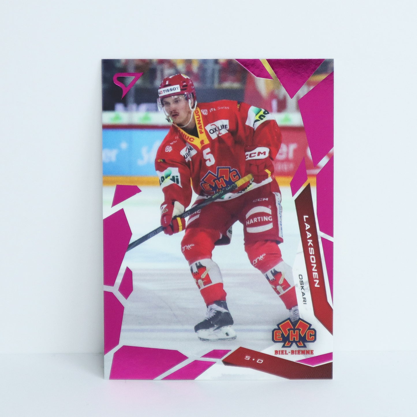 186 - EHCB - OSKARI LAAKSONEN - BASE PINK