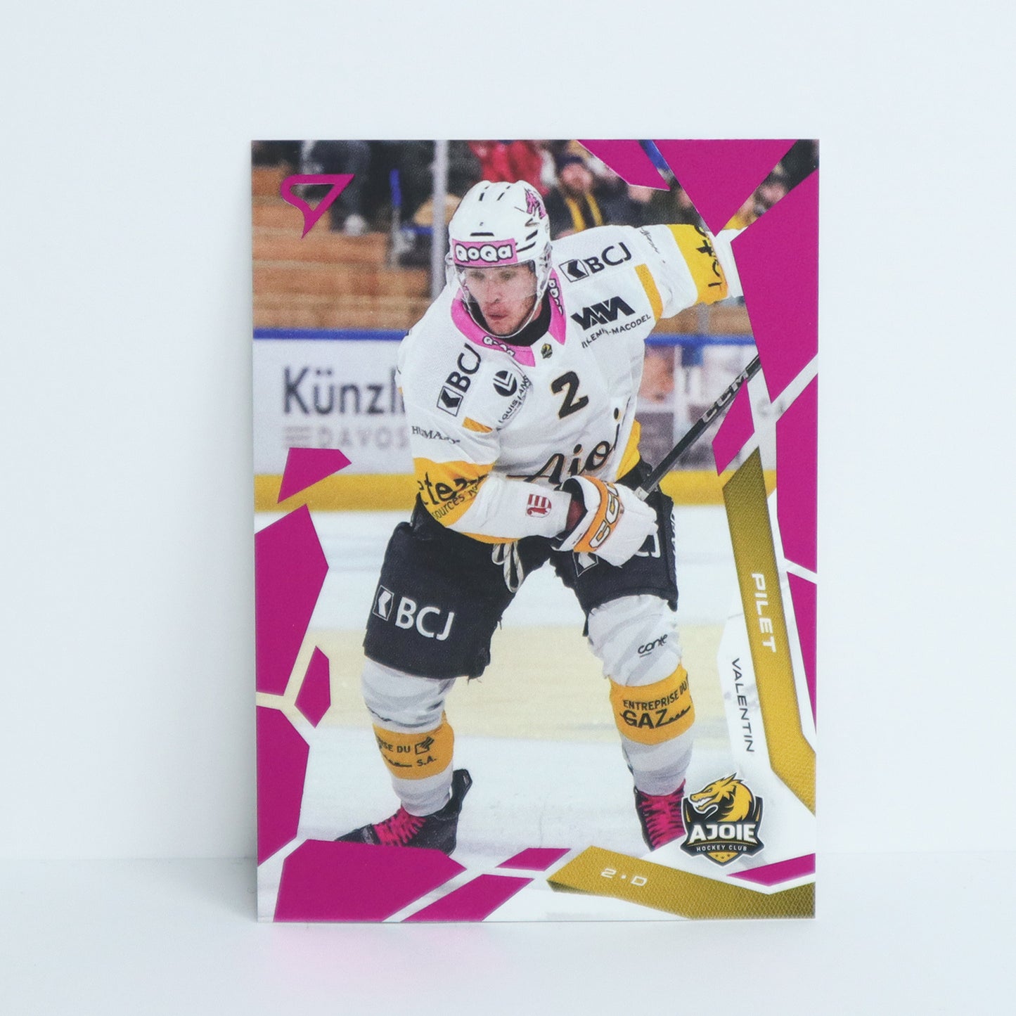 241 - HCA - VALENTIN PILET - BASE PINK