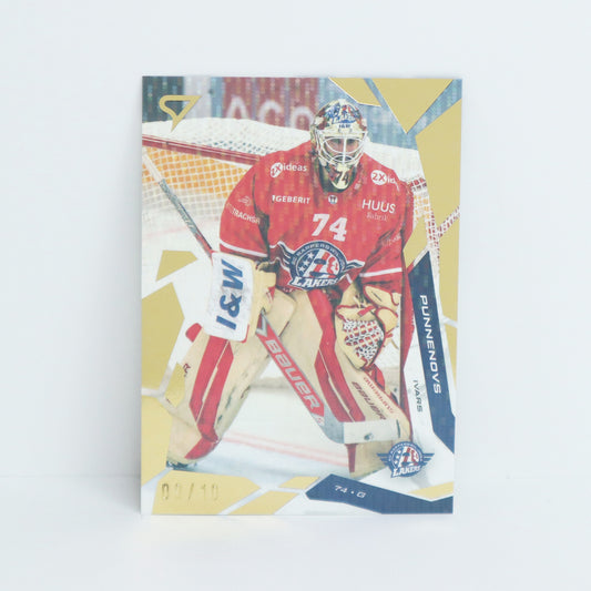 321 - SCRJ - IVARS PUNNENOVS - BASE GOLD - 09/10